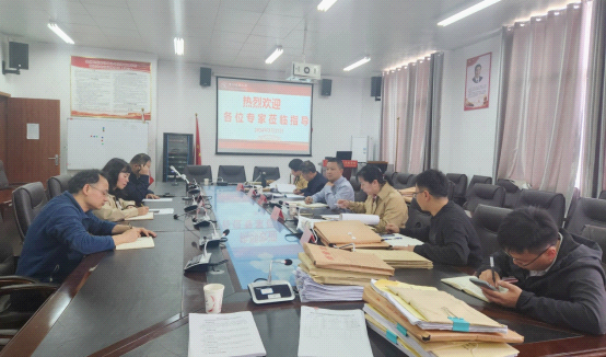 教务处张乾处长带队到麻豆在线
指导本科教育教学工作